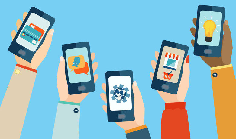 mobile users, mobile applications, social media displayed, smartphone users 